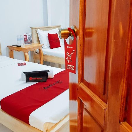 Hotel Reddoorz Near Ramiro Community Hospital Totolan Zewnętrze zdjęcie