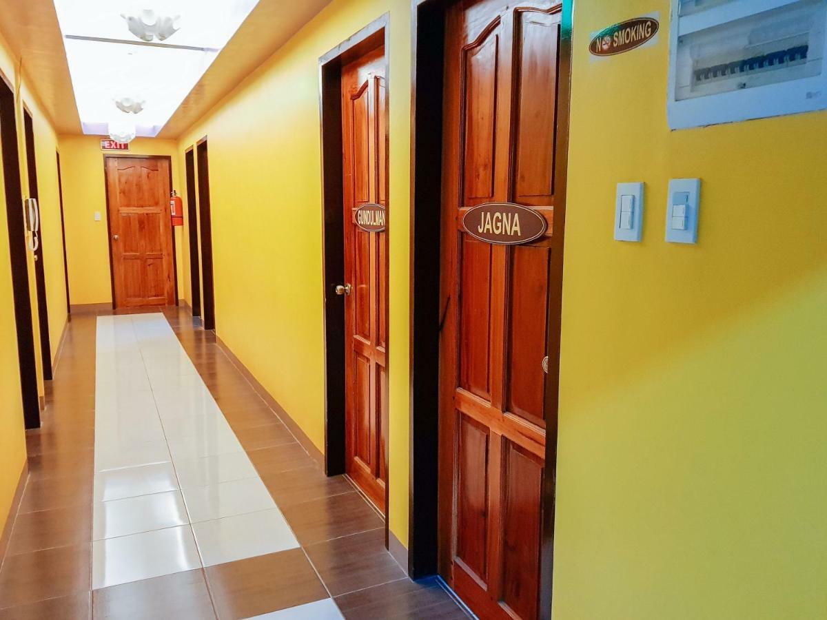 Hotel Reddoorz Near Ramiro Community Hospital Totolan Zewnętrze zdjęcie